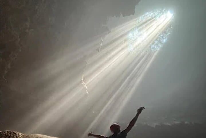Jomblang Cave & Timang Beach Day Tour — Yogyakarta Cave Descent and Gondola Adventure photo 4