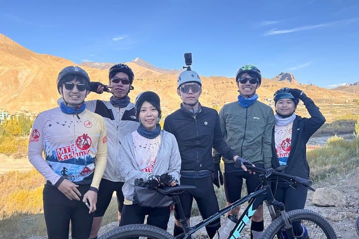 Srinagar to Leh Cycling Expedition: Conquer Khardung La on the Srinagar-Leh Highway photo 2