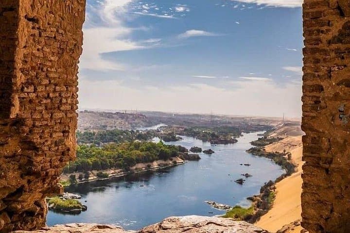 Lunch on the Nile: Private Felucca & Motorboat Cruise in Luxor photo 3