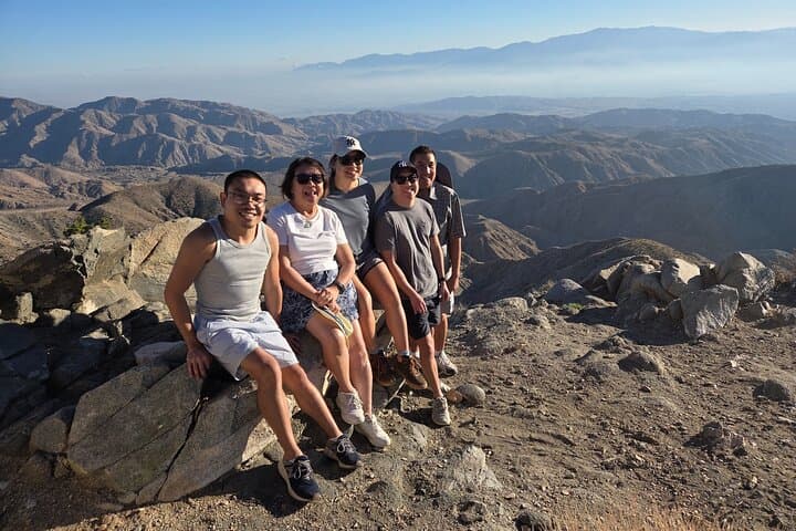 Private H2 Hummer Tour in Joshua Tree National Park — 3.5‑Hour Guided Desert Drive photo 2