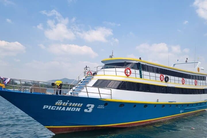 Phuket to Koh Phi Phi Ferry Transfer — Chaokoh Ferry from Rassada to Tonsai