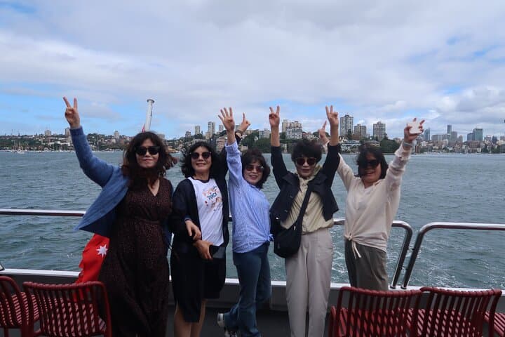Sydney Harbour Devonshire Tea Cruise: Opera House & Harbour Bridge Sightseeing photo 6