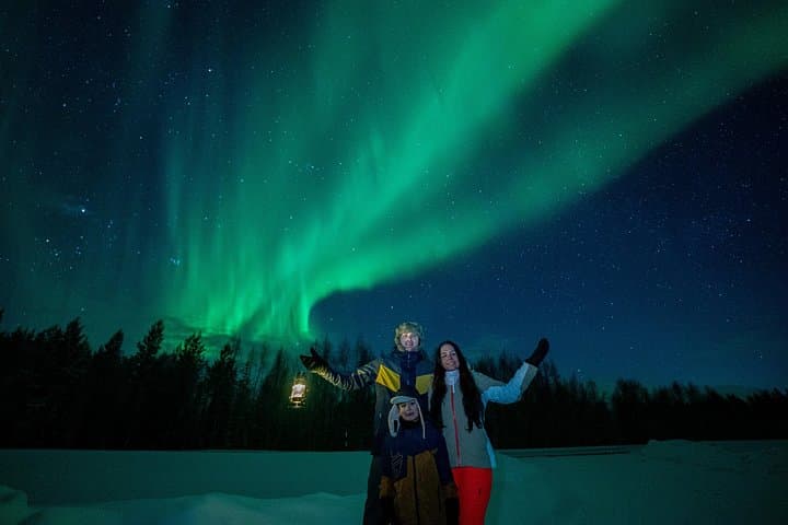 Rovaniemi Unlimited Range Northern Lights Hunt — All-Night Aurora Photo Safari photo 3