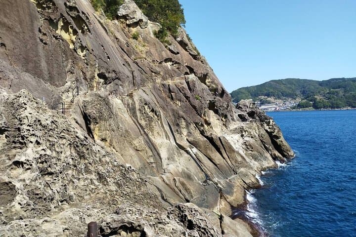 Onigajo Coastal Cliff Walk — Explore Mie's UNESCO Sea Cliffs photo 2