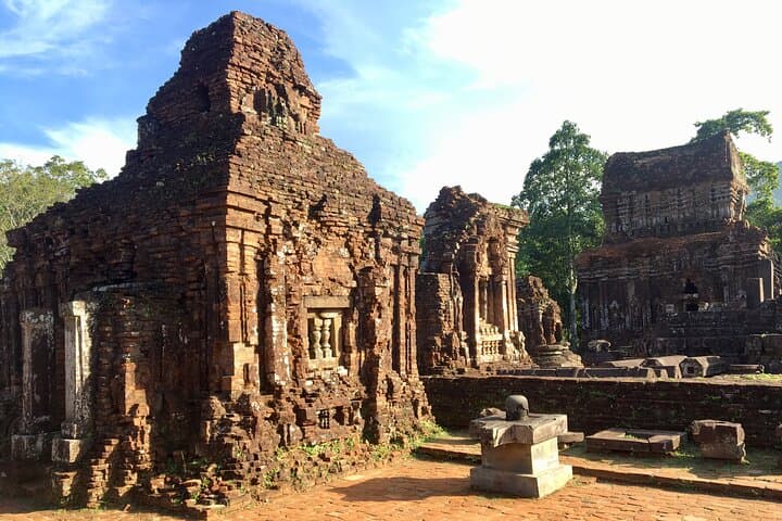 Early-Morning My Son & Thanh Ha Pottery Tour: Cham Temples and Hands-On Clay