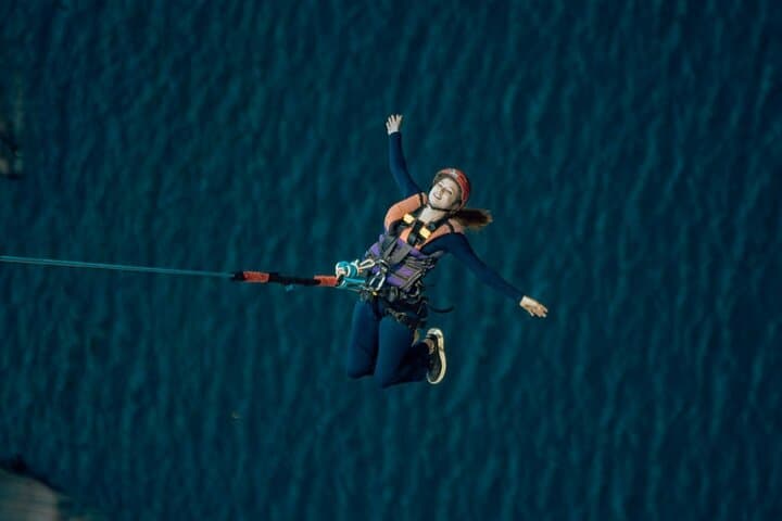 Rope Jumping at Lakshapana Falls: High-Platform Adrenaline in Sri Lanka photo 3