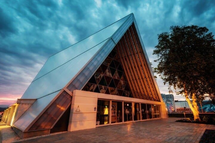 Christchurch Self-Guided Walking Tour with an App — Explore Ōtautahi in 3–4 Hours
