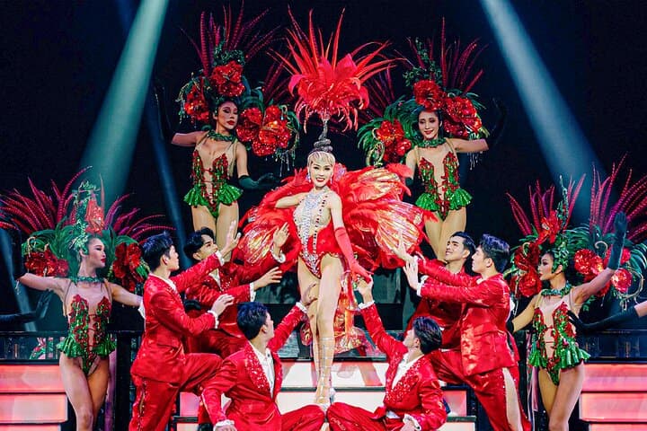 Simon Cabaret Show Phuket: Glamorous Kathoey Performance in Patong photo 4