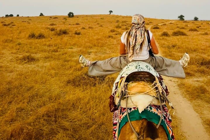 Jaisalmer Thar Desert 2-Day Camp & Cultural Night — Luxury Tents and Camel Sunset