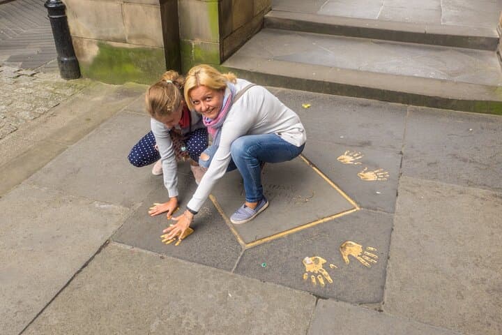 Royal Mile Private Walking Tour & John Knox House — Edinburgh History Walk photo 2