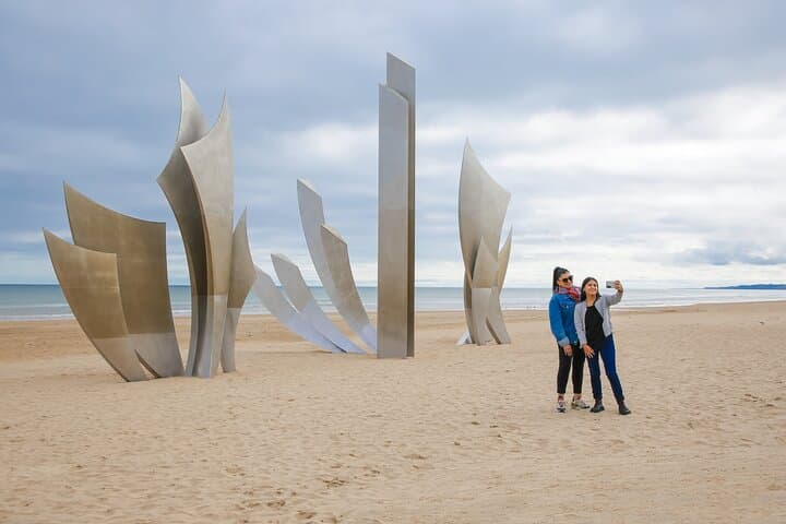Normandy D-Day Beaches Day Trip from Paris: Omaha, American Cemetery & Juno photo 2