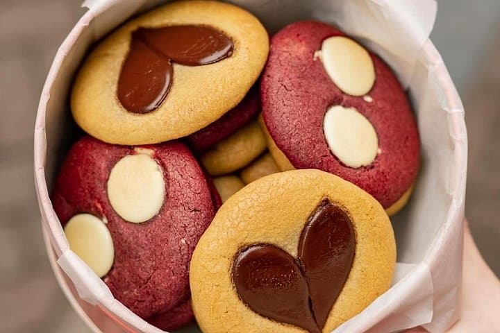 Top 10 Tastes of Amsterdam: Guided Walking Food Tour photo 3