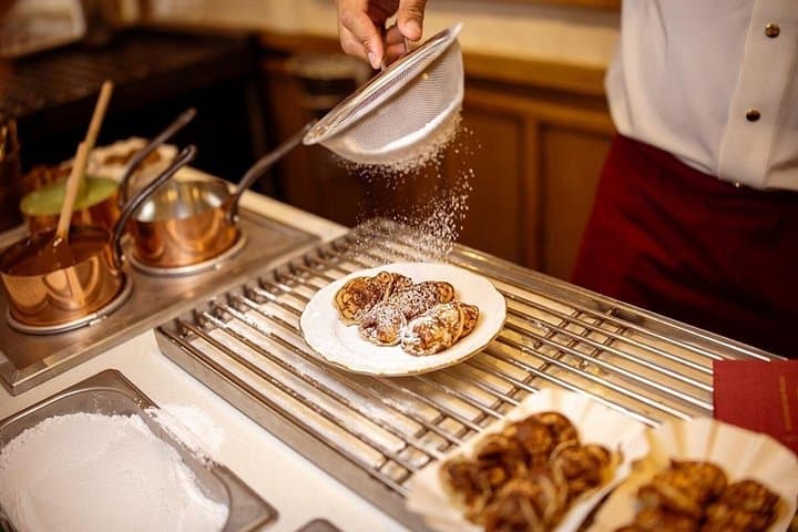 Top 10 Tastes of Amsterdam: Guided Walking Food Tour photo 2