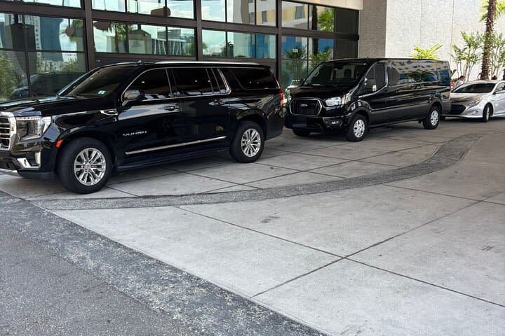 Private Transfer MCO to Disney and Universal — Orlando Airport Shuttle Service photo 2