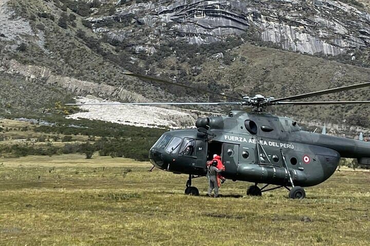 High-Mountain Rescue & Helicopter Operations Course in Huaraz: Advanced Training in the Cordillera Blanca photo 6