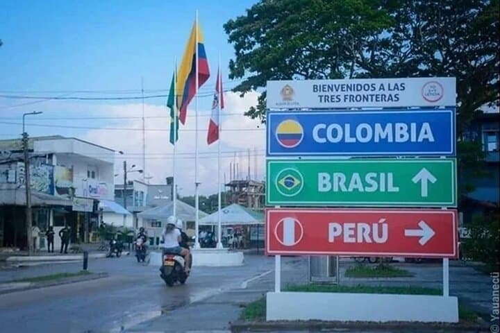 Three Borders Tour in the Amazon: Leticia's One-Day Cross-Border River Experience