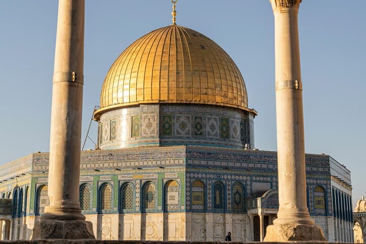 Jordan & Jerusalem 6-Day Private Tour — Petra, Wadi Rum and the Dead Sea photo 3