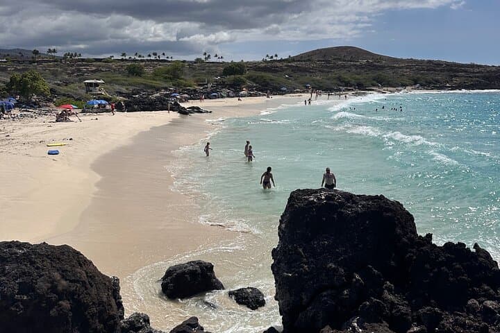Kona Cruise Ship Shuttle to Kua Bay — Easy Beach Access from Kailua Pier photo 1