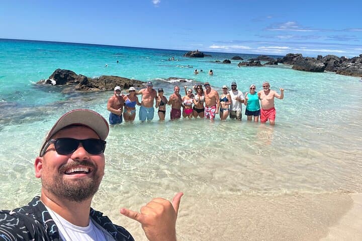 Kona Cruise Ship Shuttle to Kua Bay — Easy Beach Access from Kailua Pier photo 3