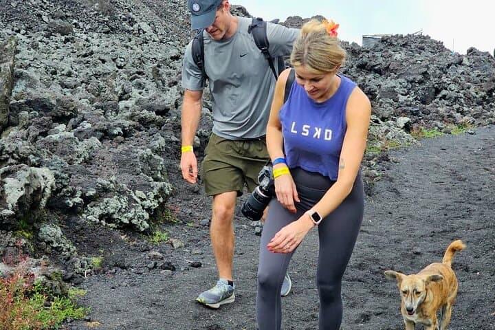 Shuttle to Pacaya Volcano from Antigua: Day Hike to Lava Flows photo 5