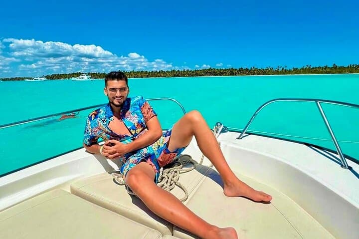 Saona Island VIP Catamaran: Private Beach & Natural Pool Day Trip from Punta Cana photo 2