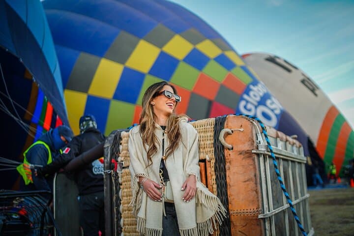 Teotihuacan Hot Air Balloon Flight with Transport and Breakfast