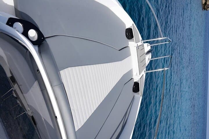 Self-Drive Karnic SL742 Speedboat Rental to Blue Lagoon (Paphos) photo 6