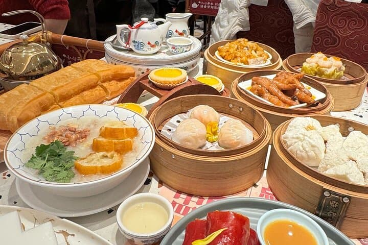 Private Guangzhou Local Guide — Full-Day Personalized Tours of Shamian, Lychee Bay & Huacheng photo 2
