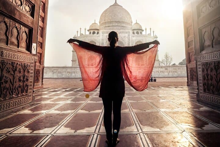 6-Day Golden Triangle Tour: Delhi, Agra & Jaipur Cultural Highlights photo 1