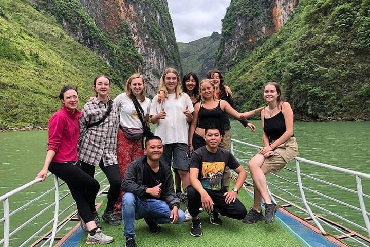 2-Day Ha Giang Loop Motorbike Journey: Ma Pi Leng & Dong Van