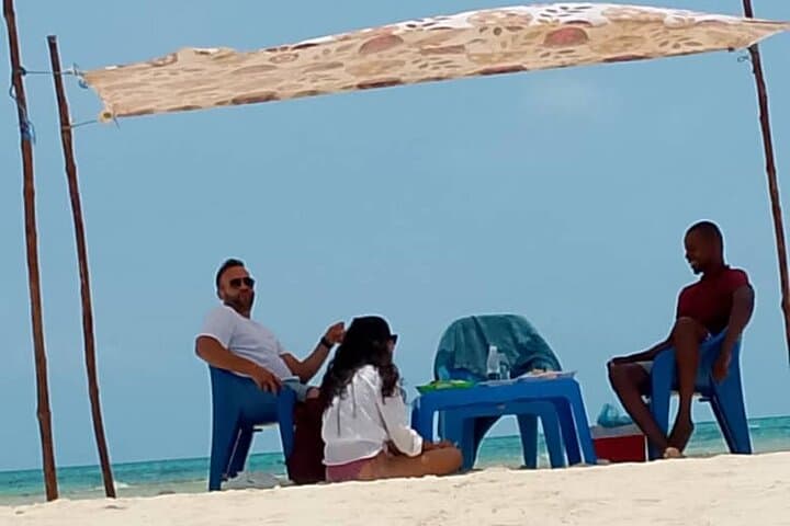 Nyange Sandbank Full-Day Private Tour with Lunch — Zanzibar Sandbank Escape photo 5