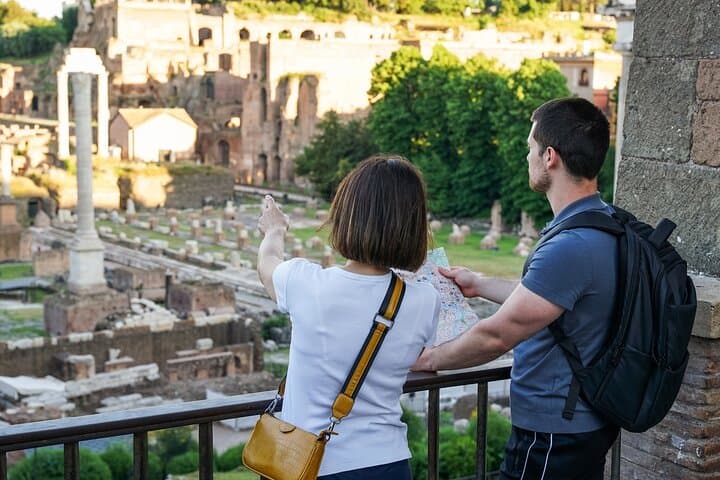 Rome Private Walking Tour: Highlights, Gelato & Trastevere Stroll photo 2