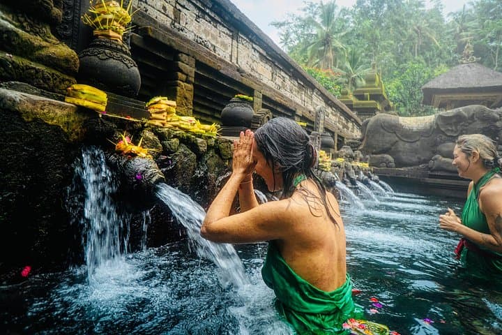 Ubud Jungle Adventure — Monkey Forest, Bali Swing & Tirta Empul Day Tour photo 3