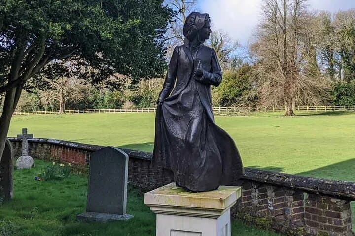 Private Cruise Shore Excursion: Jane Austen's House Museum from Southampton photo 4