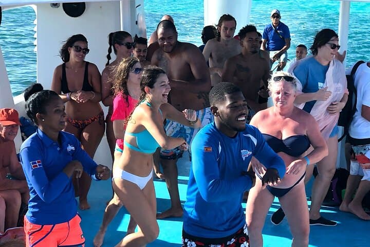 Half-Day Party Boat & Snorkel Adventure in Punta Cana — Catamaran, Open Bar & Natural Pool photo 2