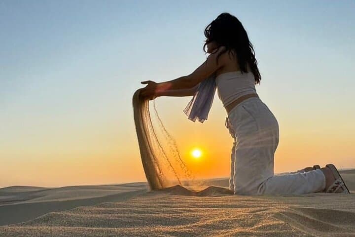 Sunrise to Stars: Doha Desert Safari & Sandboard Experience photo 4