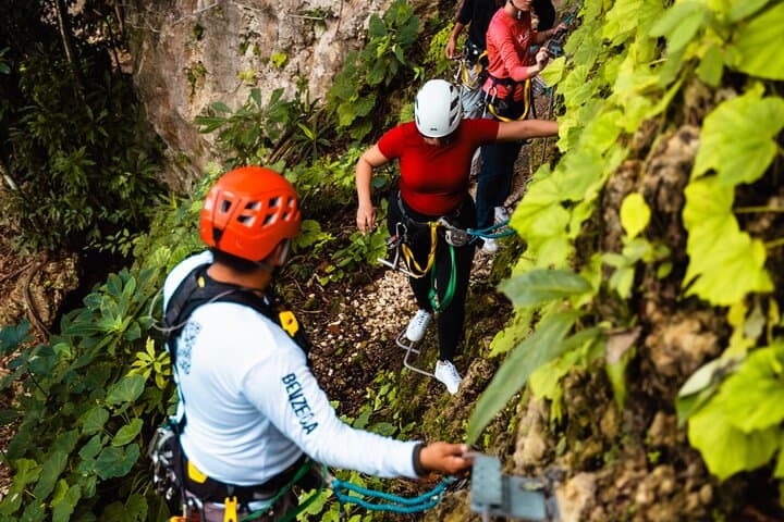 Excalibur Royal Adventure Package Belize — Zipline, Via Ferrata & Rappel photo 4