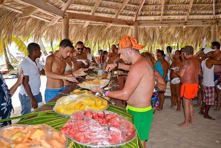 Full-Day Saona Island Cruise: Catamaran, Natural Pool & Beach Time photo 3