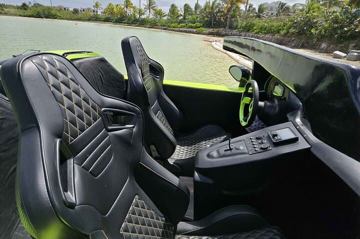 Thrill Seekers Rejoice: Experience Speed and Style with the Chic Jet Car photo 4