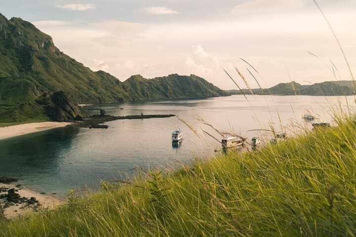 13-Day Bali, Lombok & Flores Adventure — Temples, Gili Snorkel and Komodo photo 4