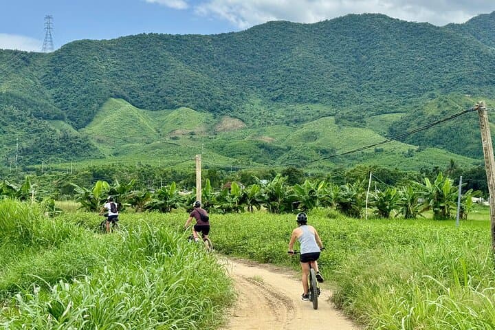 Pedal the Cu De: Private Da Nang Countryside Bike Tour (1 Day) photo 1