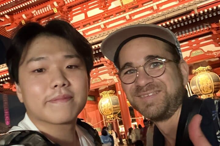 Asakusa Walking Tour with Local Guide & Photographer — Explore Old Tokyo photo 3