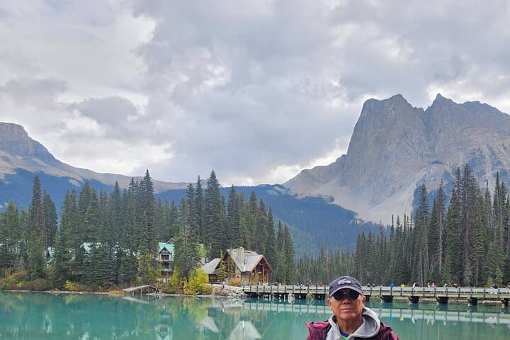 Canadian Rockies Day Trip: Lake Louise, Peyto & Emerald Lake from Calgary photo 6
