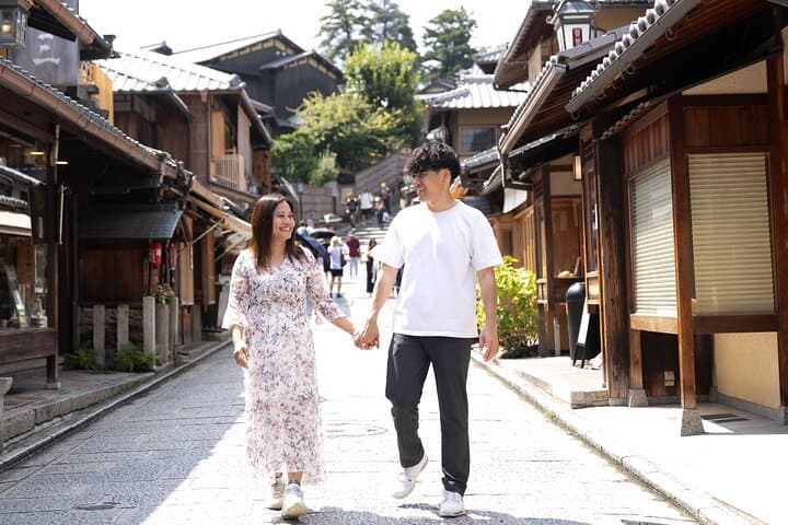 Japan Multi-City Travel Photoshoot: Capture Tokyo, Kyoto & Osaka Memories photo 4