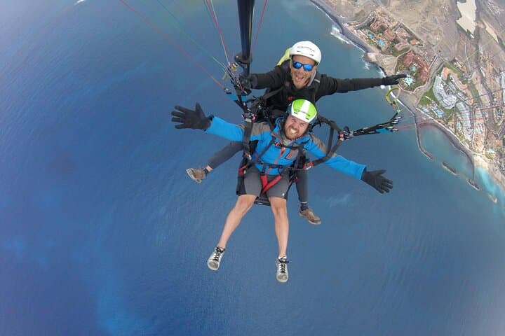 Tenerife South Tandem Paragliding Over Adeje: Panoramic Flights & Aerobatics