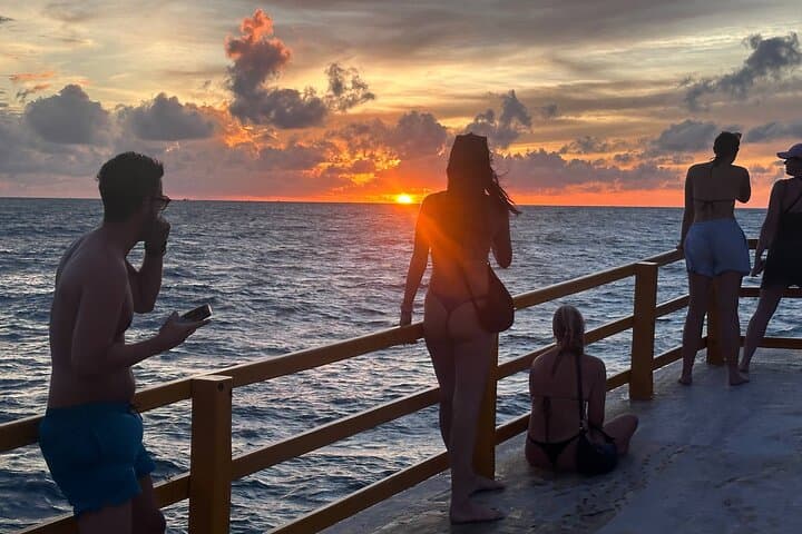 Koh Rong Snorkeling & Sunset Tour — Koh Koun, Long Beach BBQ & Bioluminescent Plankton photo 4