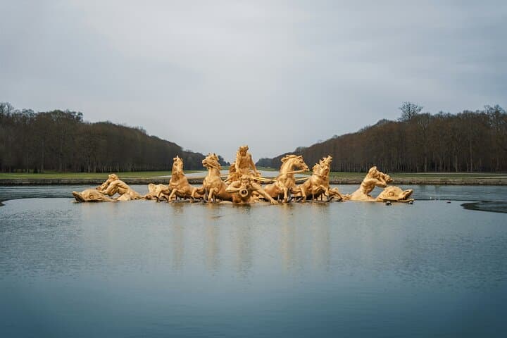 Eiffel Tower & Versailles Day Trip: Guided Tour from Paris photo 5