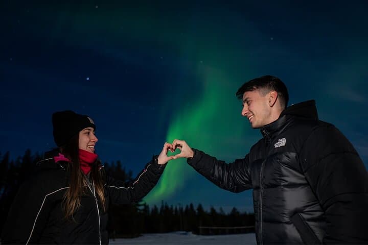Rovaniemi Northern Lights Tour — Guaranteed Aurora Hunt with Expert Guides photo 3
