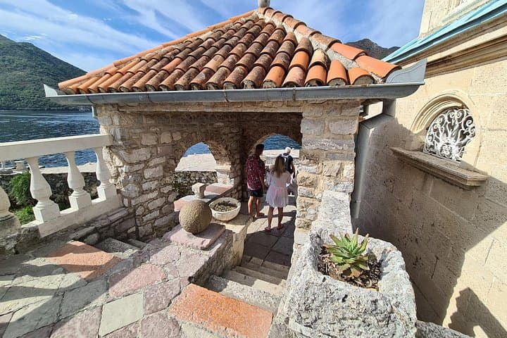 One-Day Montenegro and Bosnia Highlights: Kotor, Perast & Trebinje photo 4