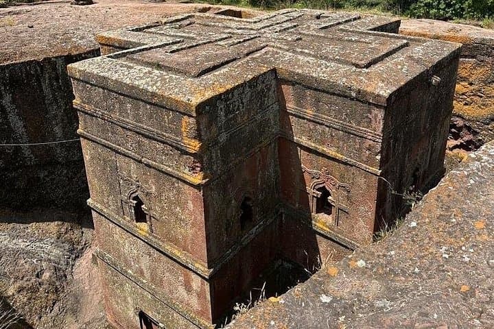 Ethiopia Overland: Lalibela, Danakil & Omo Valley 9-Day Adventure photo 1